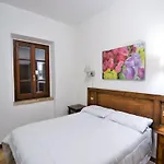 Countryside Retreat In * 만티냐라