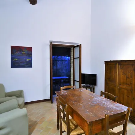 Countryside Retreat In Appartamento